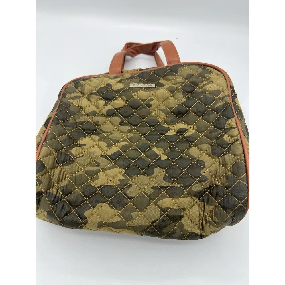 Joan & David Army Green Cosmetic Bag Travel Makeup Toiletry Case Zipper